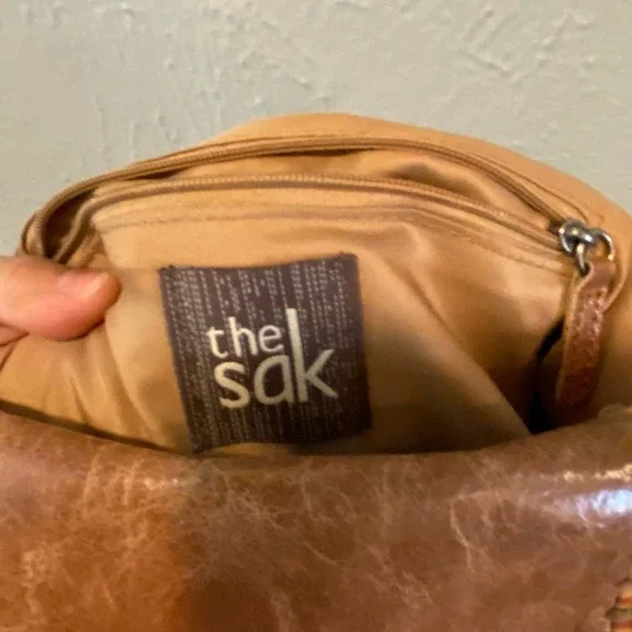 The Sak Leather Crossbody Hobo Style Brown & Coral Summer Purse Bag - Picture 10 of 15